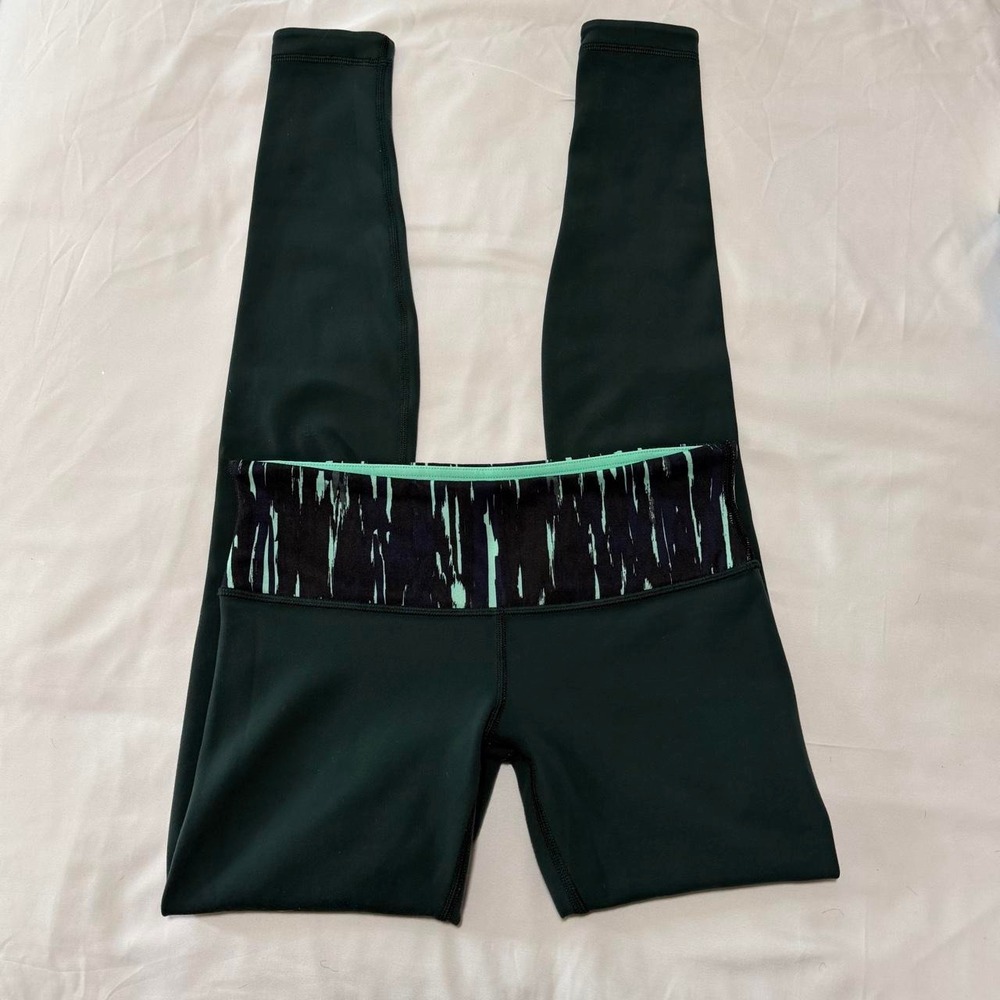 Lululemon Dark Green High-Rise Leggings Contrast Waistband